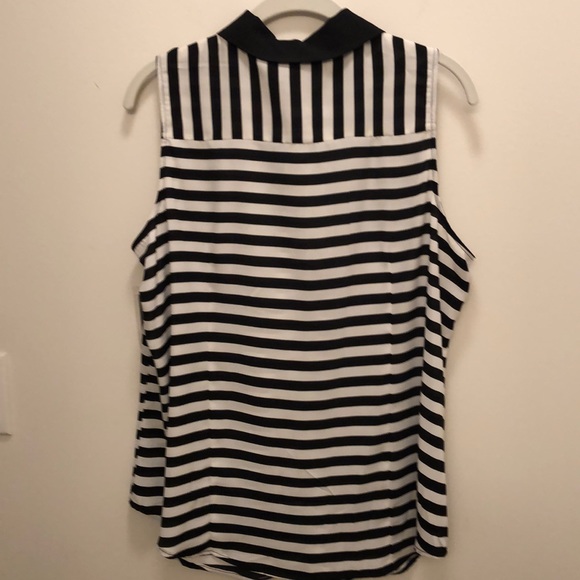 INC - Picture 3 of 3